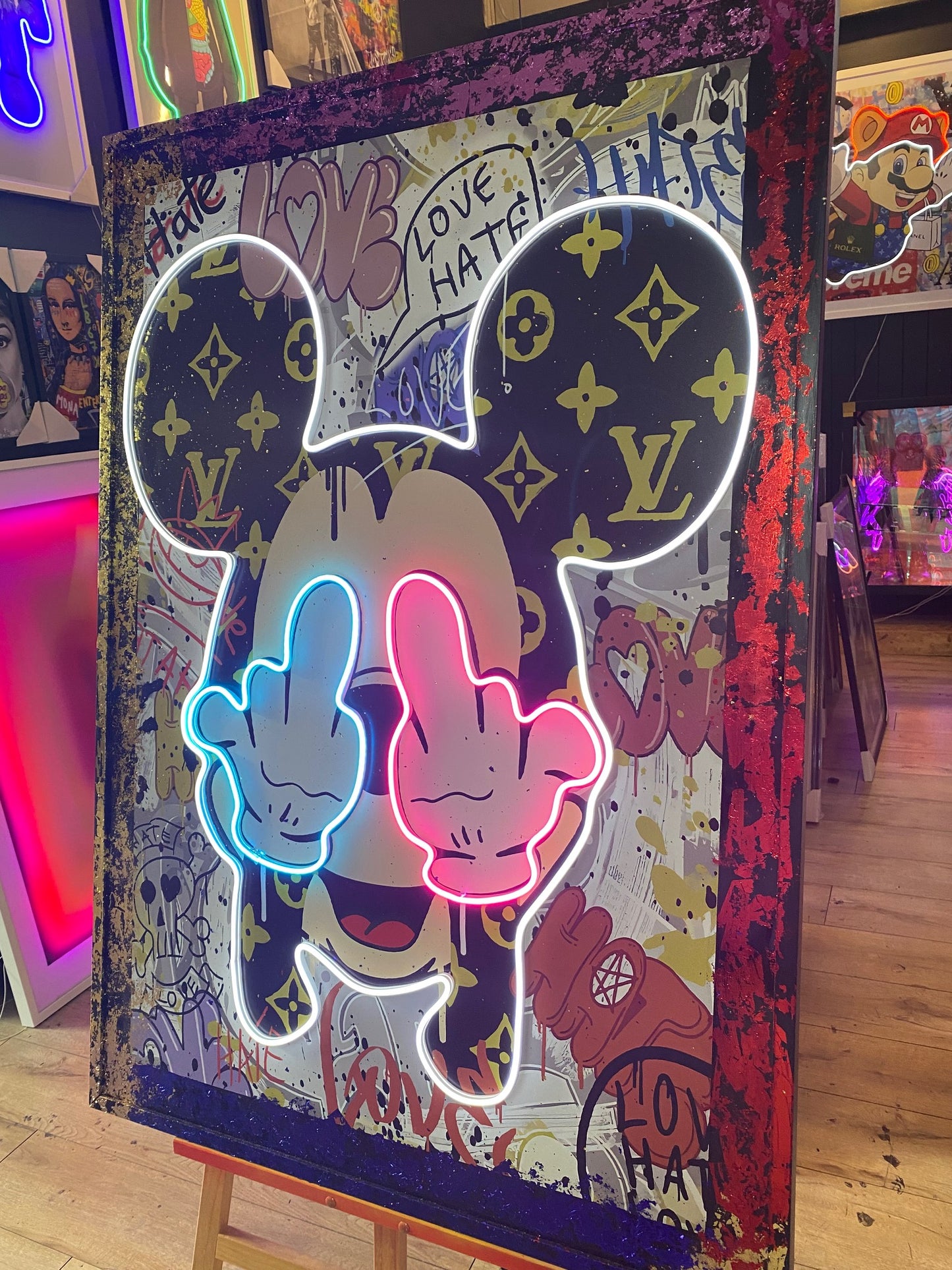 Mouse "Love x Hate" LED with custom Craft Glitter| 880x1250mm