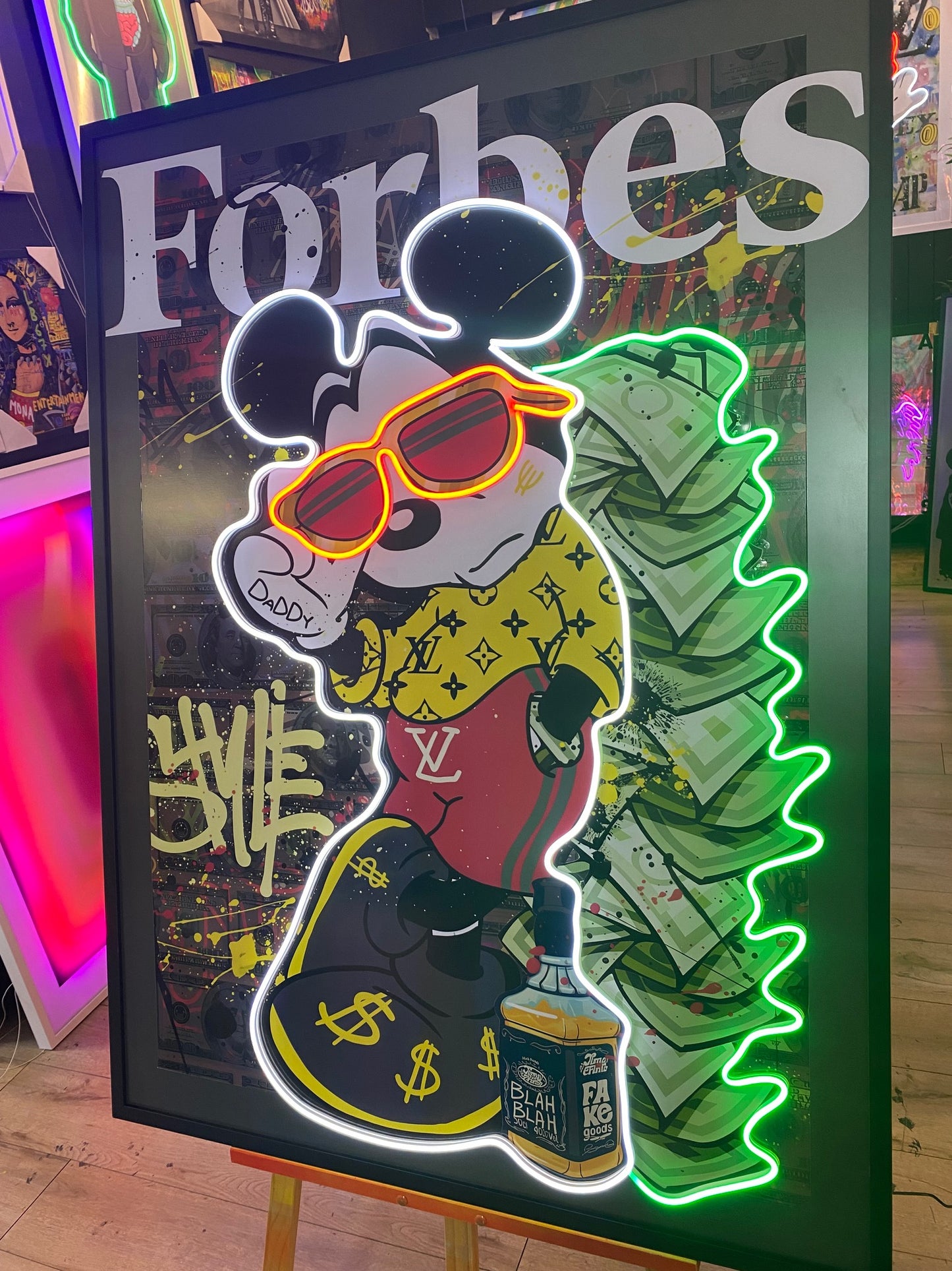 Mouse "Forbes" LED | 930x1250mm