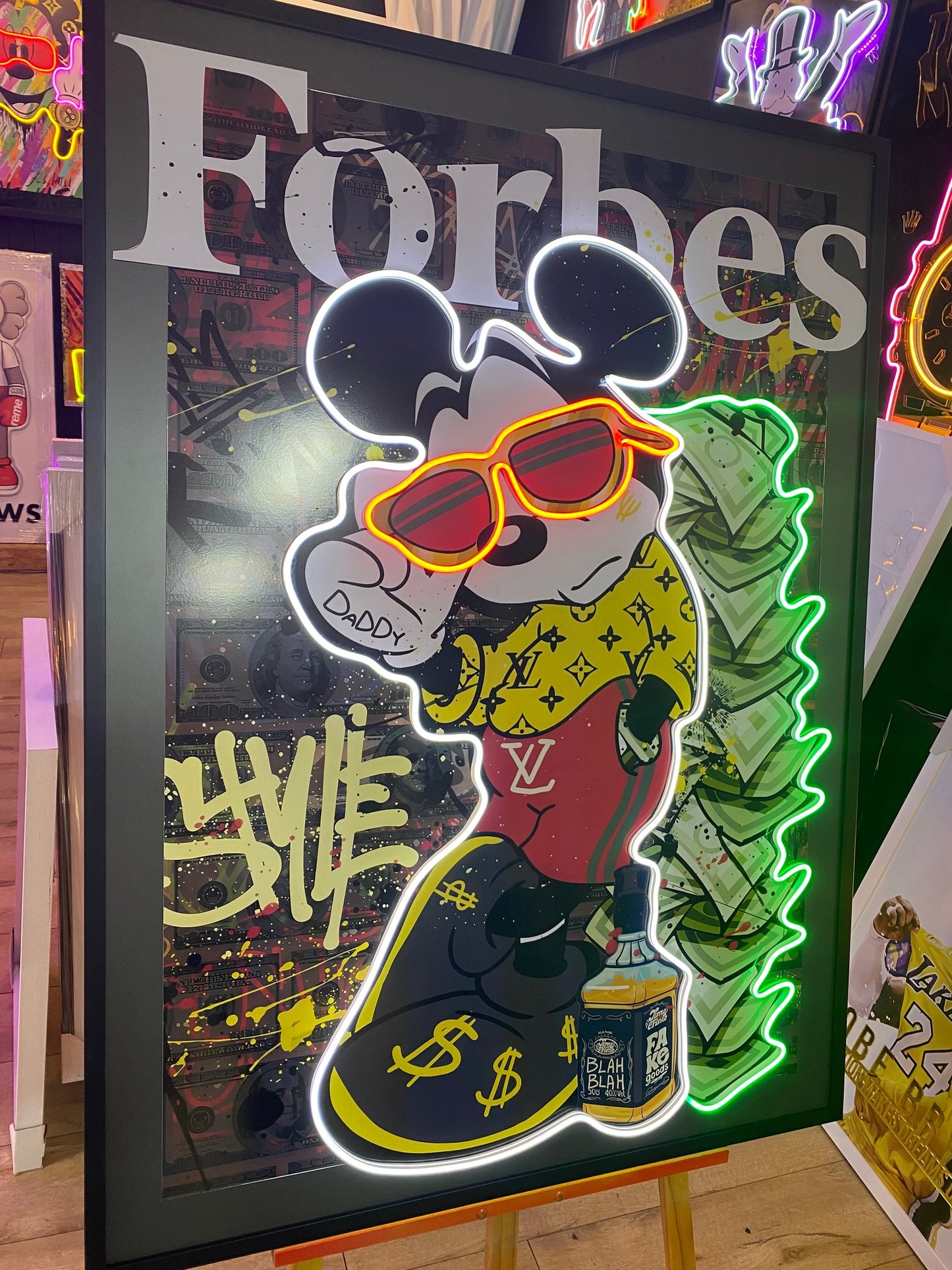 Mouse "Forbes" LED | 930x1250mm