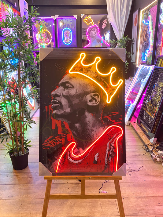 Jordan Crown LED | 630x930mm